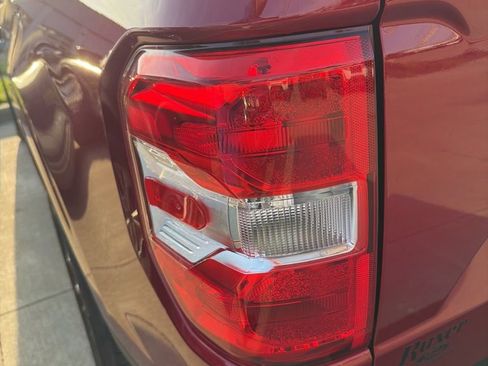 Used 2025 Ford Maverick XLT w/ XLT Luxury Package image 18