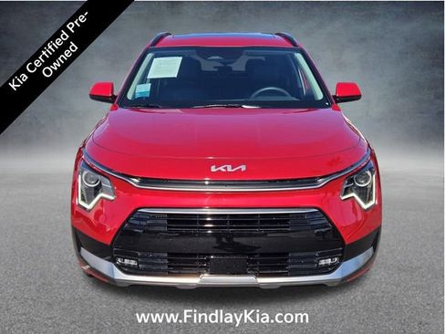 Certified 2025 Kia Niro EX Touring image 2