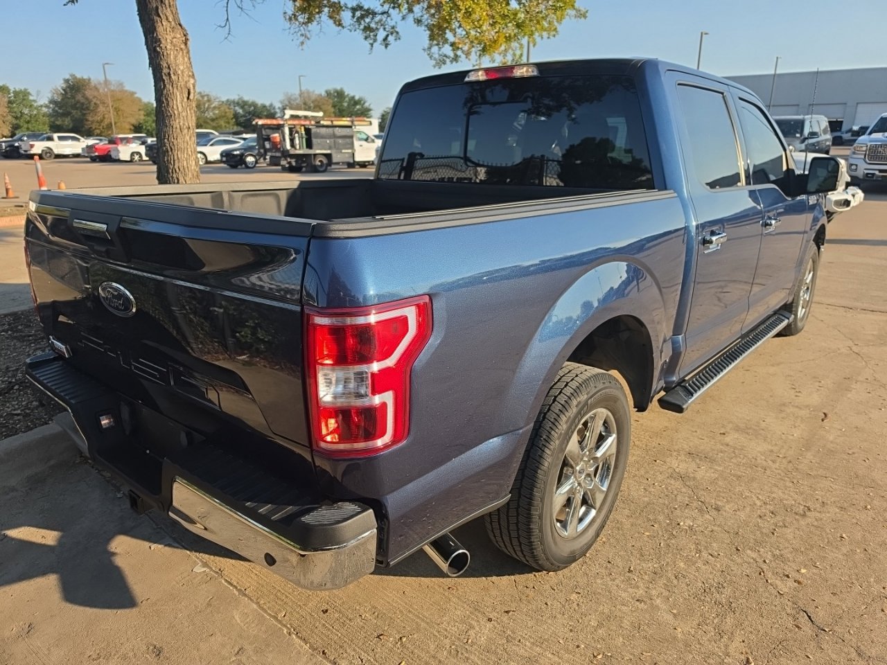 Used 2020 Ford F150 XLT w/ Equipment Group 302A Luxury RWD image 4