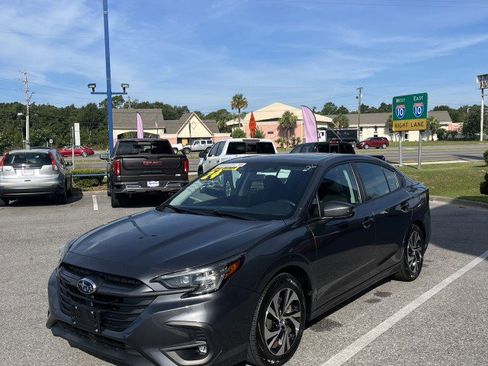 Used 2024 Subaru Legacy Premium image 7