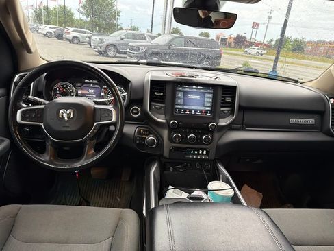 Used 2020 RAM 1500 Big Horn AWD/4WD image 5