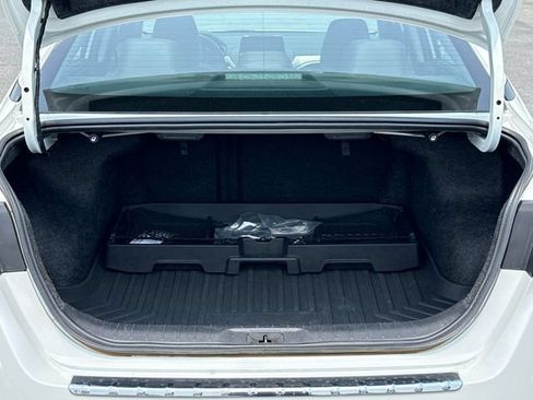 Used 2023 Nissan Altima 2.5 SR FWD image 18