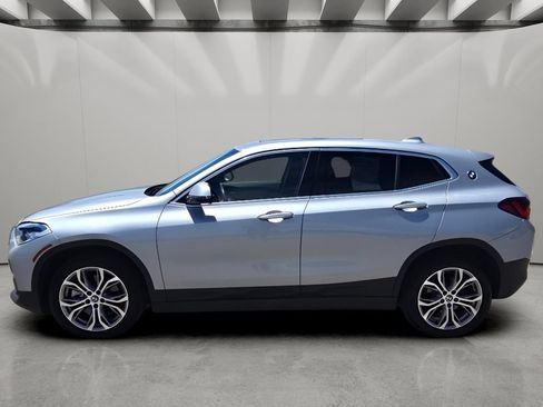Used 2022 BMW X2 xDrive28i w/ Convenience Package AWD/4WD image 2