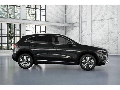 New 2026 Mercedes-Benz GLA 250 4MATIC image 15