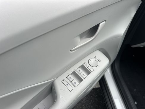 New 2026 Hyundai Kona SEL Sport image 17