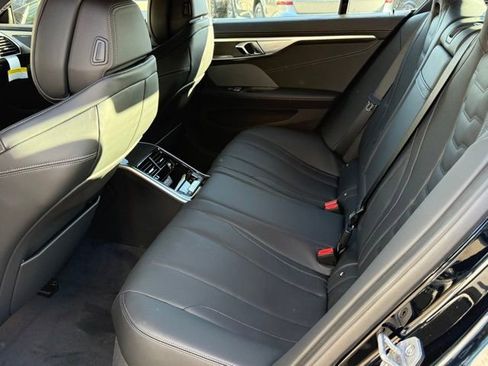 New 2026 BMW M850i xDrive image 25