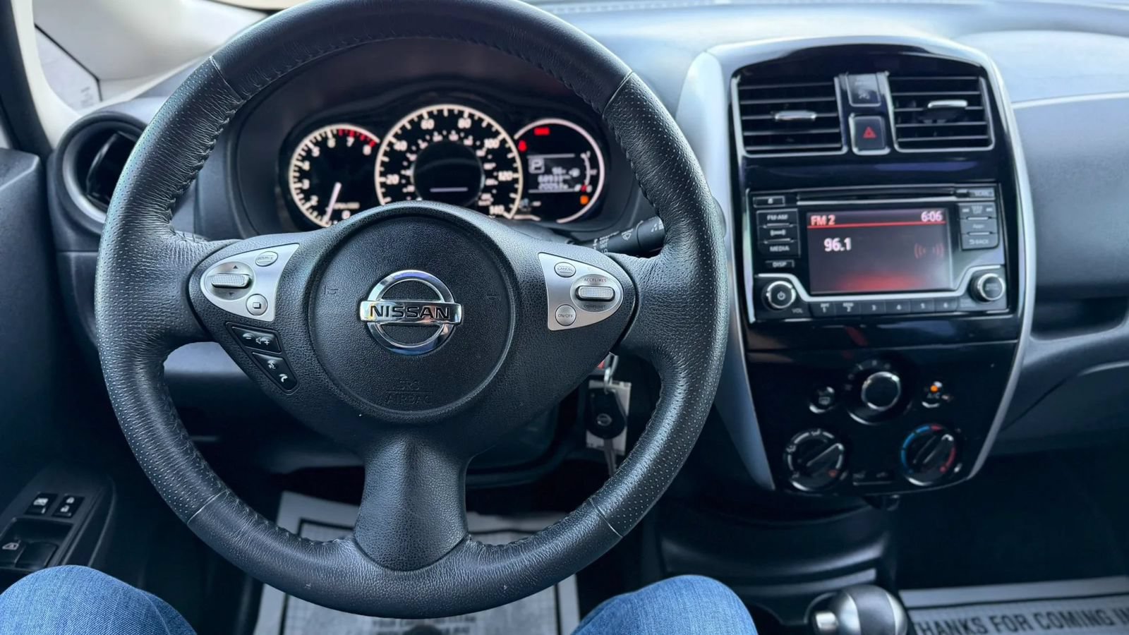 Used 2015 Nissan Versa Note SR FWD image 16