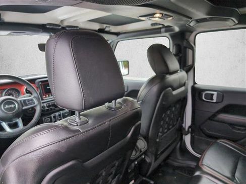 Used 2020 Jeep Gladiator Rubicon image 16