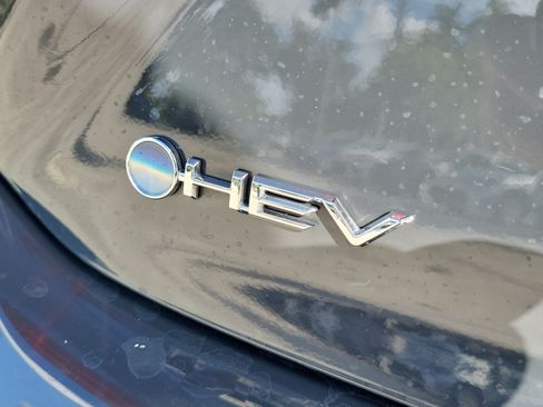Used 2026 Toyota Camry SE FWD image 10