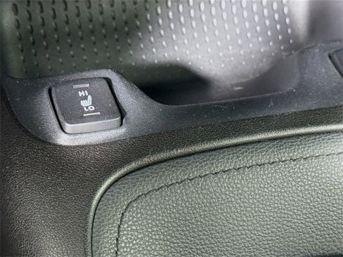 Certified 2020 Toyota Corolla XSE image 19