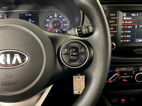 Used 2021 Kia Soul LX FWD image 11