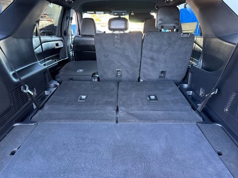 Used 2022 Ford Explorer ST w/ Equipment Group 401A image 18