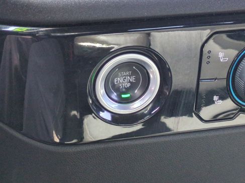 Used 2022 Chevrolet Silverado 1500 LT RWD image 17