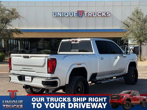 Used 2022 GMC Sierra 2500 Denali w/ Denali Ultimate Package image 5