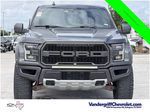 Used 2019 Ford F150 Raptor w/ Equipment Group 802A Luxury AWD/4WD image 8