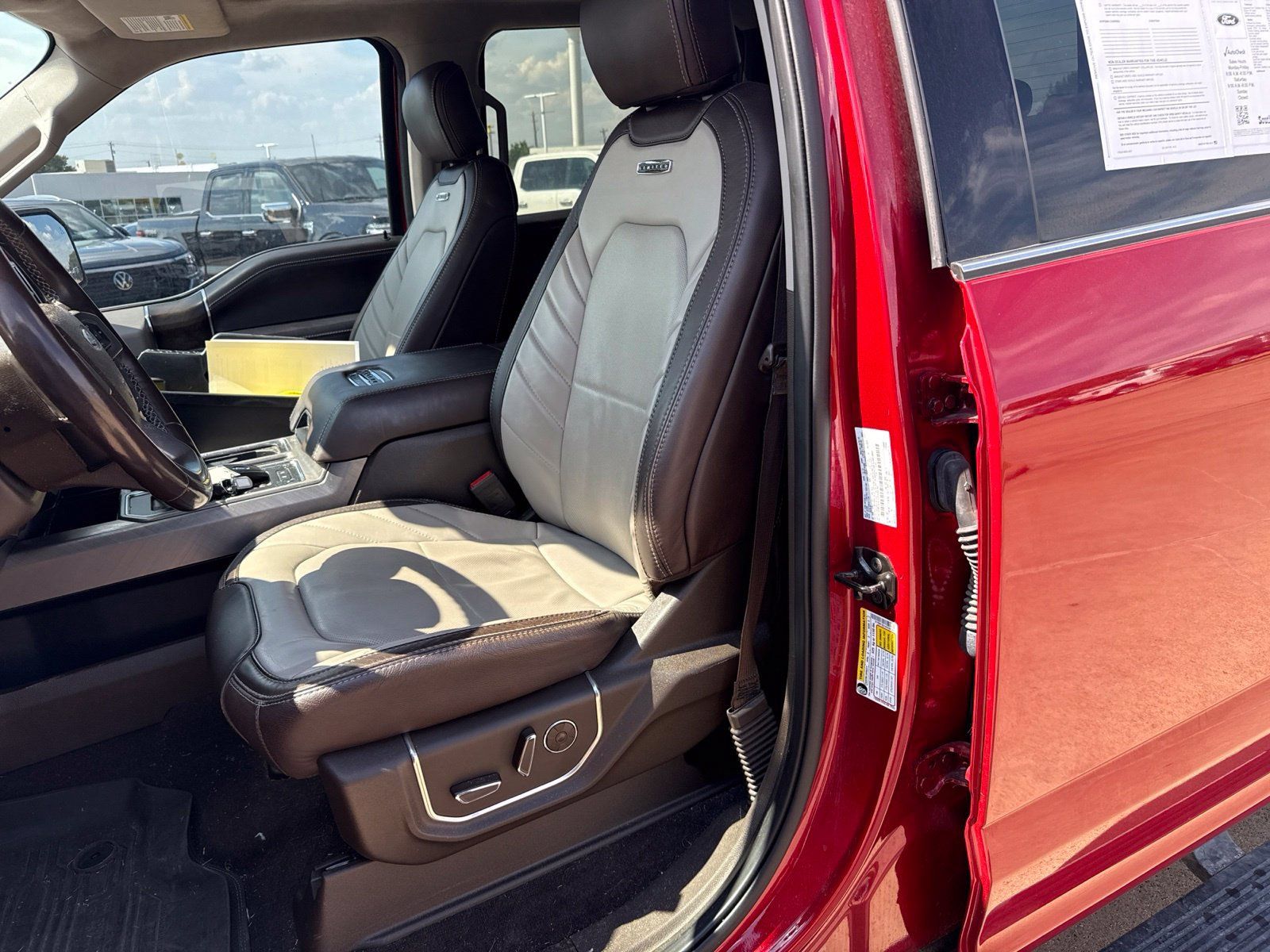 Used 2020 Ford F150 Limited w/ Trailer Tow Package AWD/4WD image 13