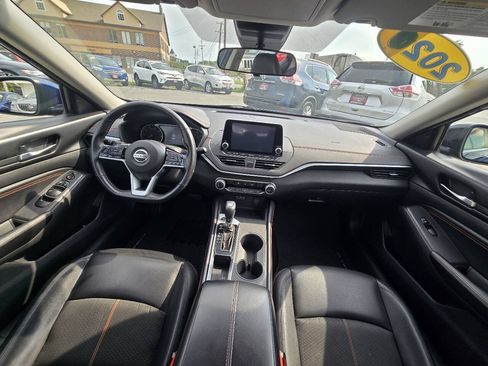 Used 2021 Nissan Altima 2.5 SR FWD image 18