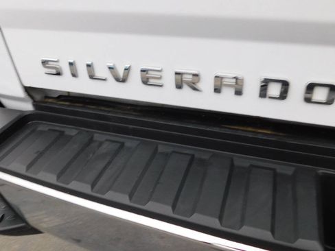 Used 2015 Chevrolet Silverado 3500 LT w/ LT Convenience Package AWD/4WD image 55