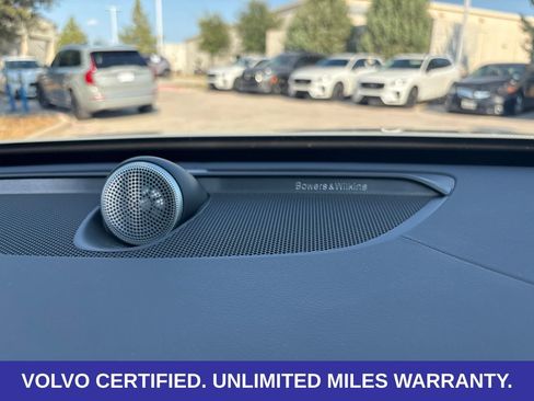 Certified 2025 Volvo XC90 T8 Ultra w/ Lounge Package AWD/4WD image 21