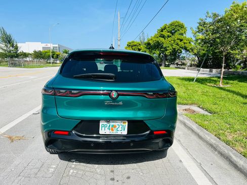 Used 2025 Alfa Romeo Tonale w/ Active Assist Package AWD/4WD image 4
