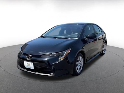 Used 2025 Toyota Corolla LE FWD image 7