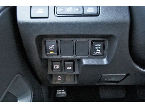 Certified 2024 Nissan Frontier SV w/ SV Convenience Package image 17