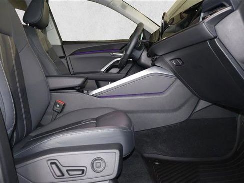 Used 2025 Audi Q5 Premium w/ Premium Plus AWD/4WD image 25