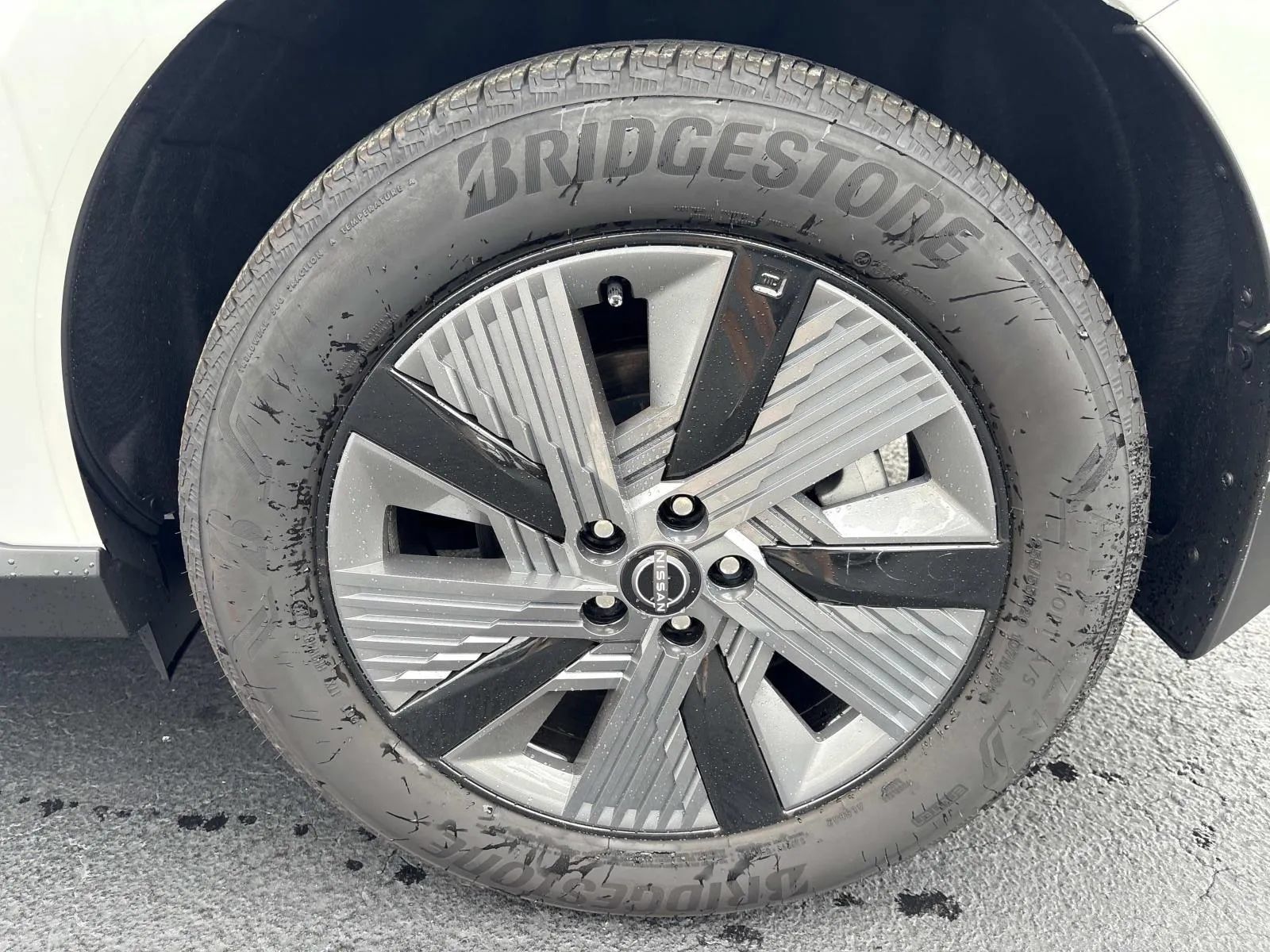 Used 2025 Nissan Murano SL AWD/4WD image 11