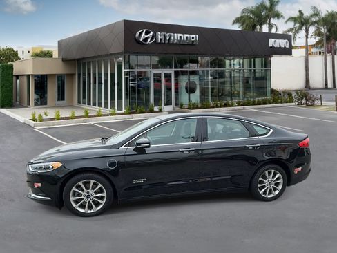 Used 2018 Ford Fusion Energi SE FWD image 5