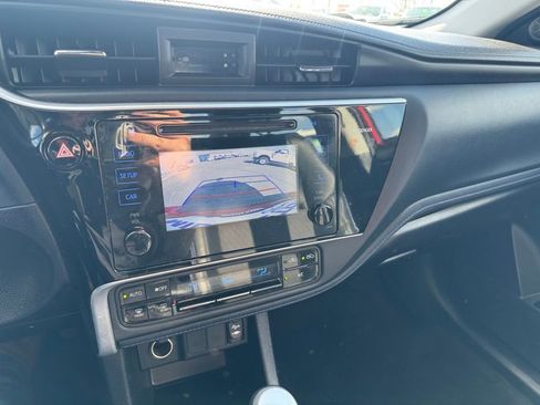 Used 2017 Toyota Corolla SE w/ Carpet Mat Package (TMS) image 21