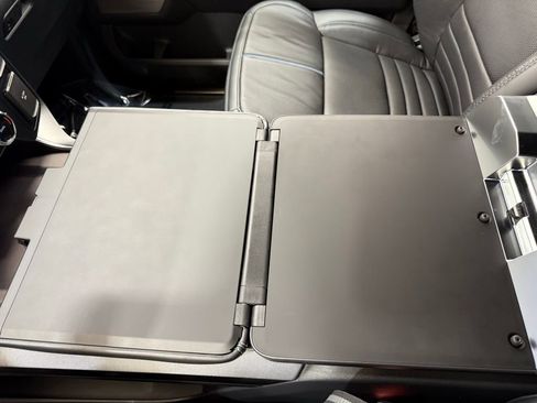 New 2025 Ford F150 Platinum image 45