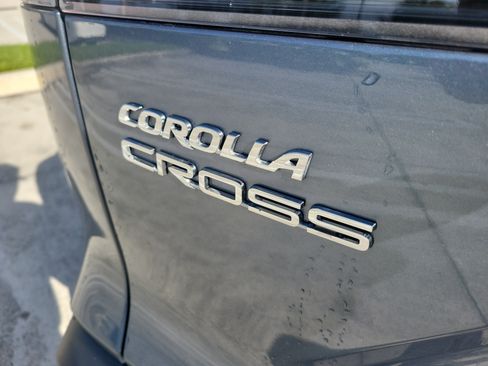 Used 2026 Toyota Corolla Cross LE FWD image 10