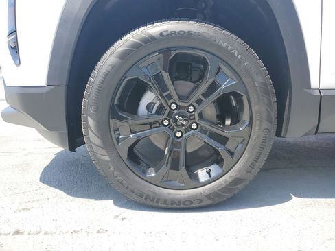 New 2026 Chevrolet Equinox LT w/ Midnight Edition FWD image 7