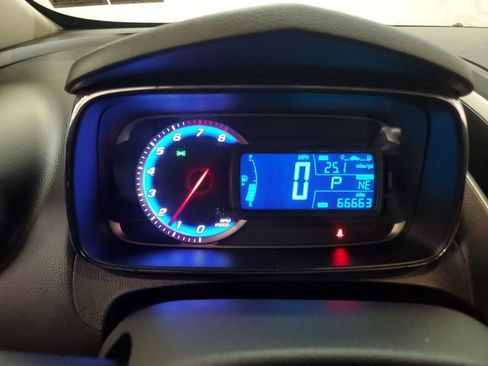 Used 2015 Chevrolet Trax LS AWD/4WD image 17