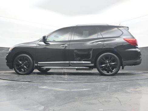 Used 2017 Nissan Pathfinder Platinum w/ Midnight Edition Package FWD image 28