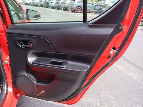 Certified 2016 Toyota Prius C Two FWD image 19