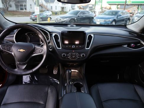 Used 2016 Chevrolet Malibu Hybrid w/ Leather Package image 20