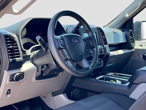 Used 2019 Ford F150 XL w/ Equipment Group 101A Mid RWD image 9
