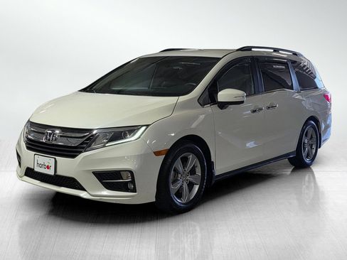 Used 2018 Honda Odyssey EX image 3