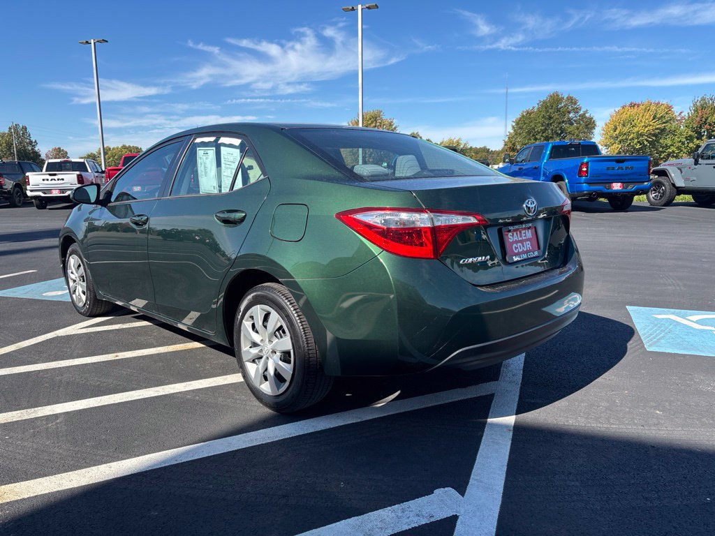 Used 2015 Toyota Corolla LE FWD image 7