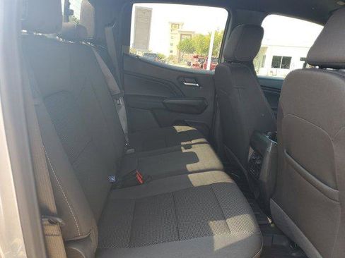 New 2026 GMC Canyon Elevation w/ Convenience Package image 12