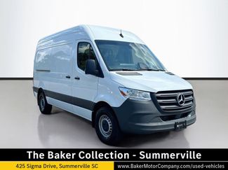 Used 2025 Mercedes-Benz Sprinter 2500 video 1