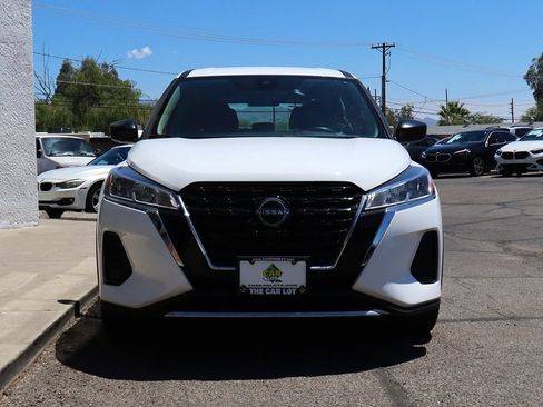 Used 2023 Nissan Kicks S FWD image 16