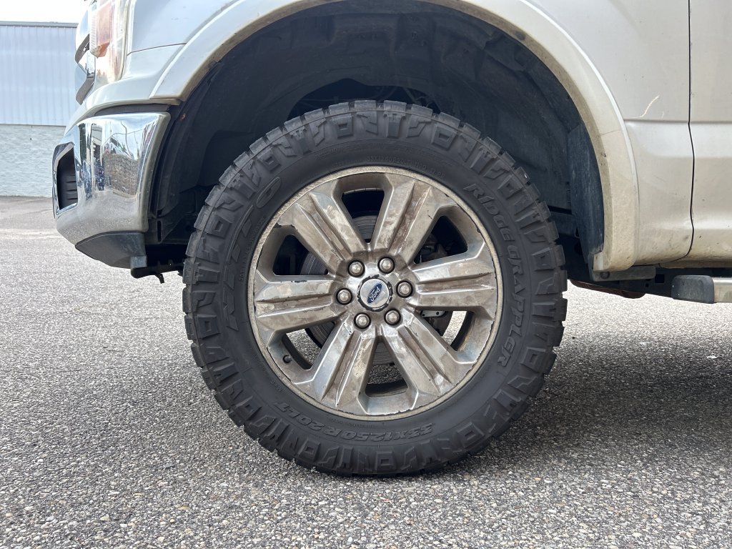 Used 2018 Ford F150 Lariat RWD image 6