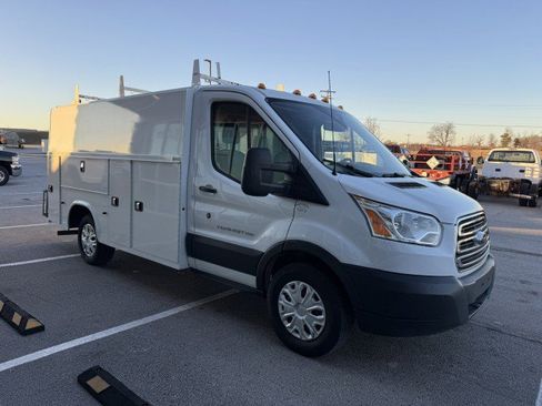 Used 2018 Ford Transit 350 138 w/ Exterior Upgrade Package image 3