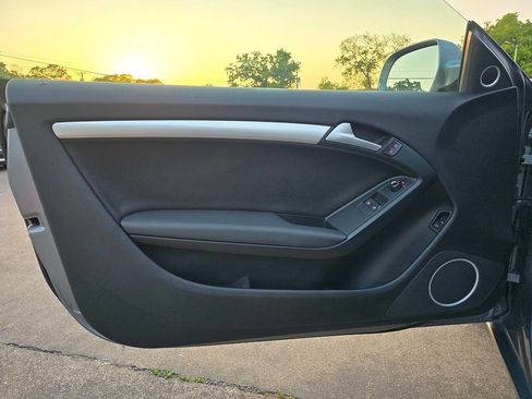 Used 2011 Audi A5 2.0T Premium Plus image 18