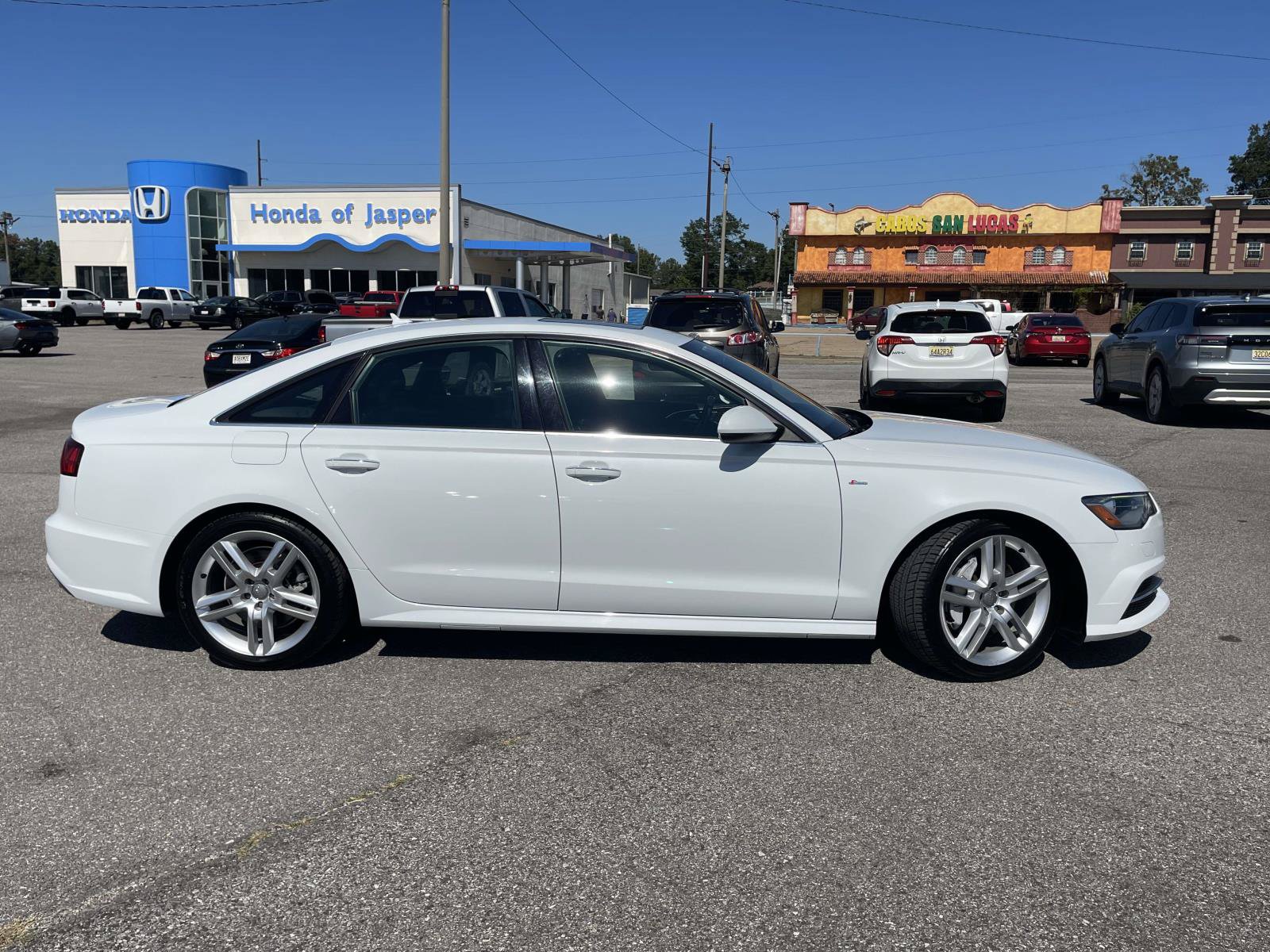 Used 2016 Audi A6 2.0T Premium Plus w/ Premium Plus Package FWD image 2