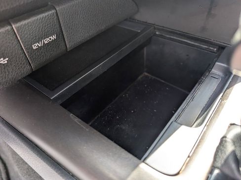 Used 2023 Toyota Camry SE w/ Convenience Package image 17