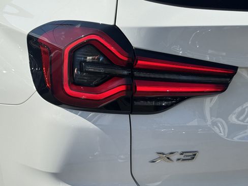 Used 2022 BMW X3 xDrive30i w/ Premium Package 2 image 19