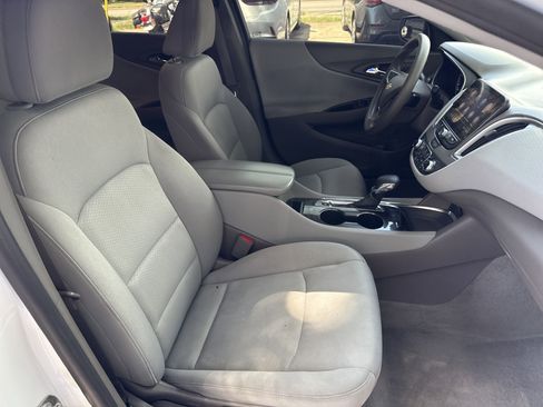 Used 2022 Chevrolet Malibu LT image 22